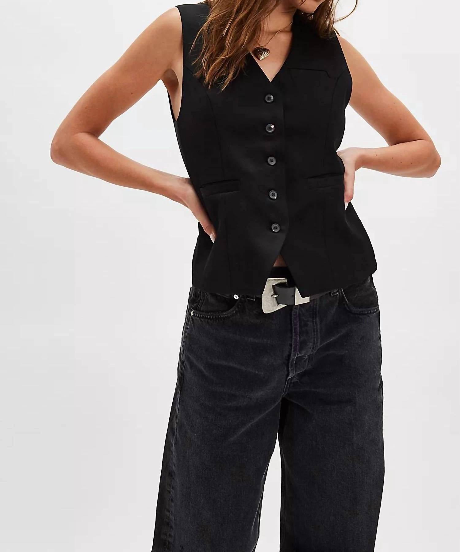 Jasmin Long Vest In Black