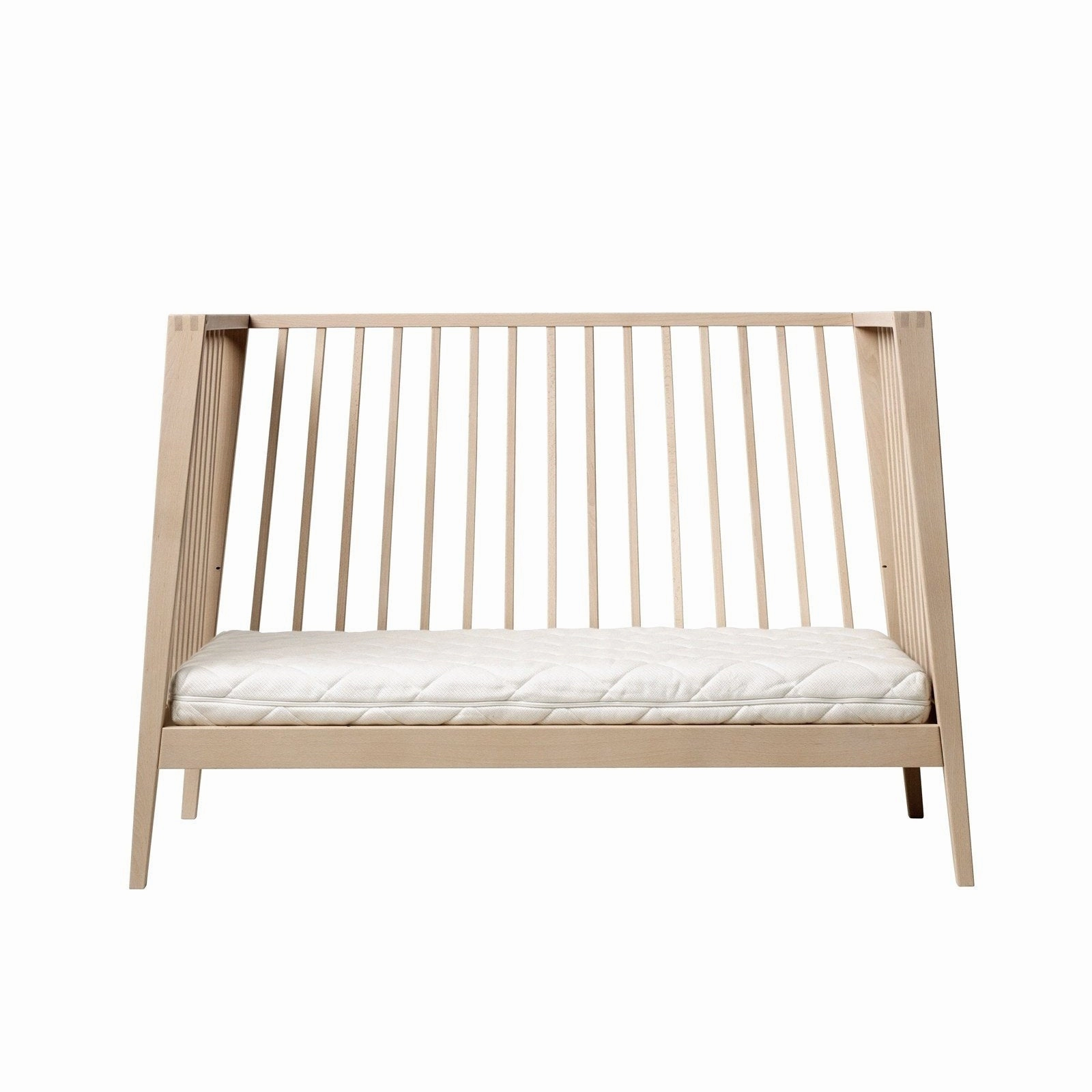 Linea by Leander Cot