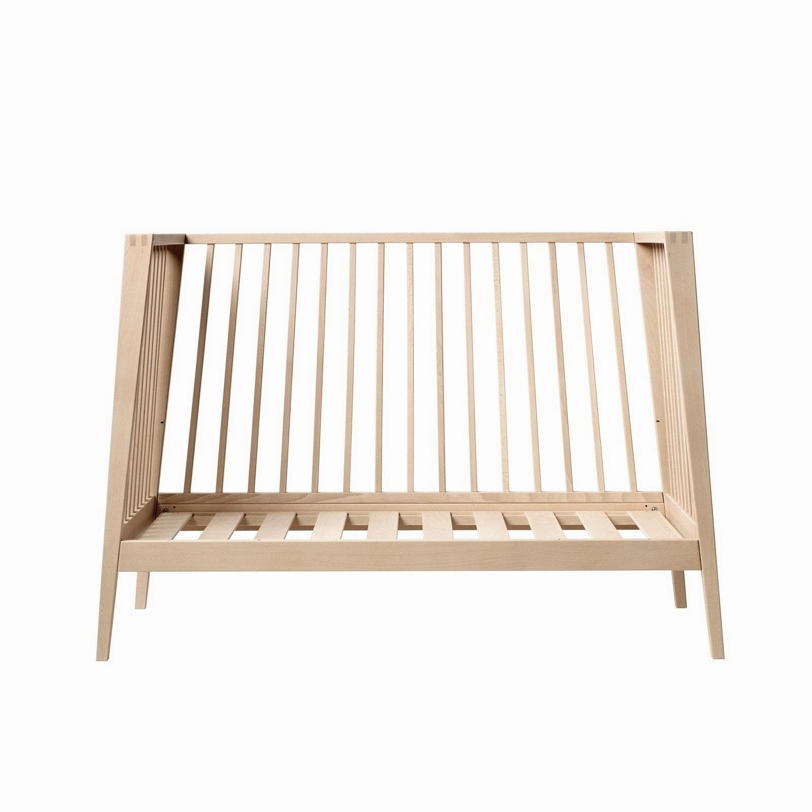 Linea by Leander Cot