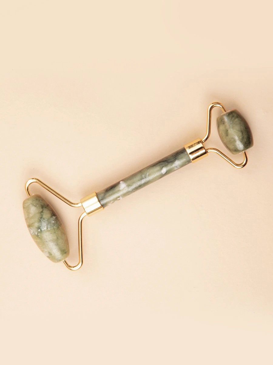 Shapermint® Jade Quartz Roller
