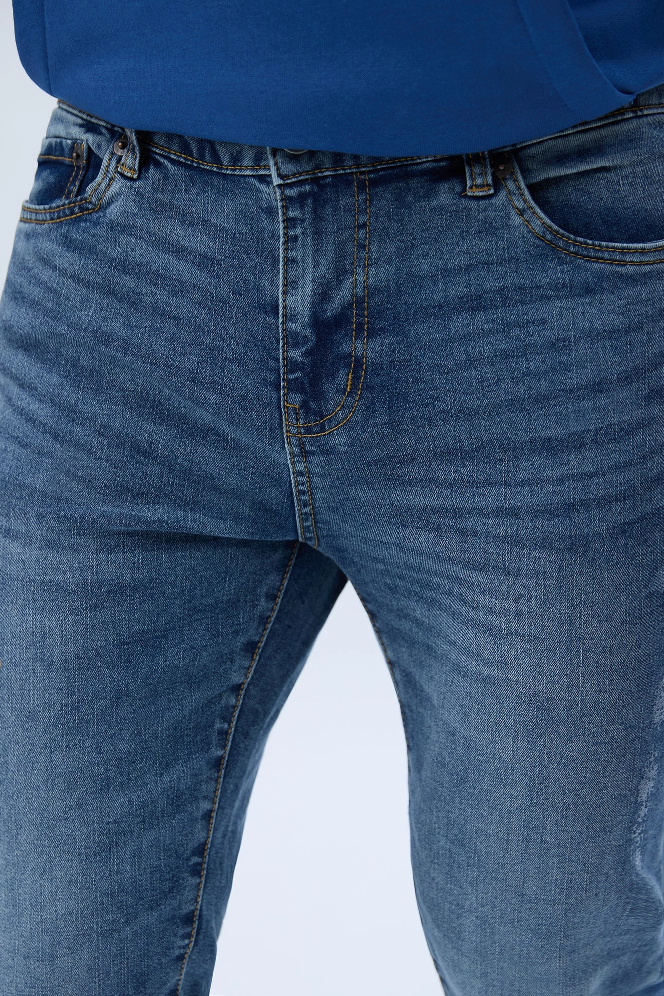 Zane Slim Jeans